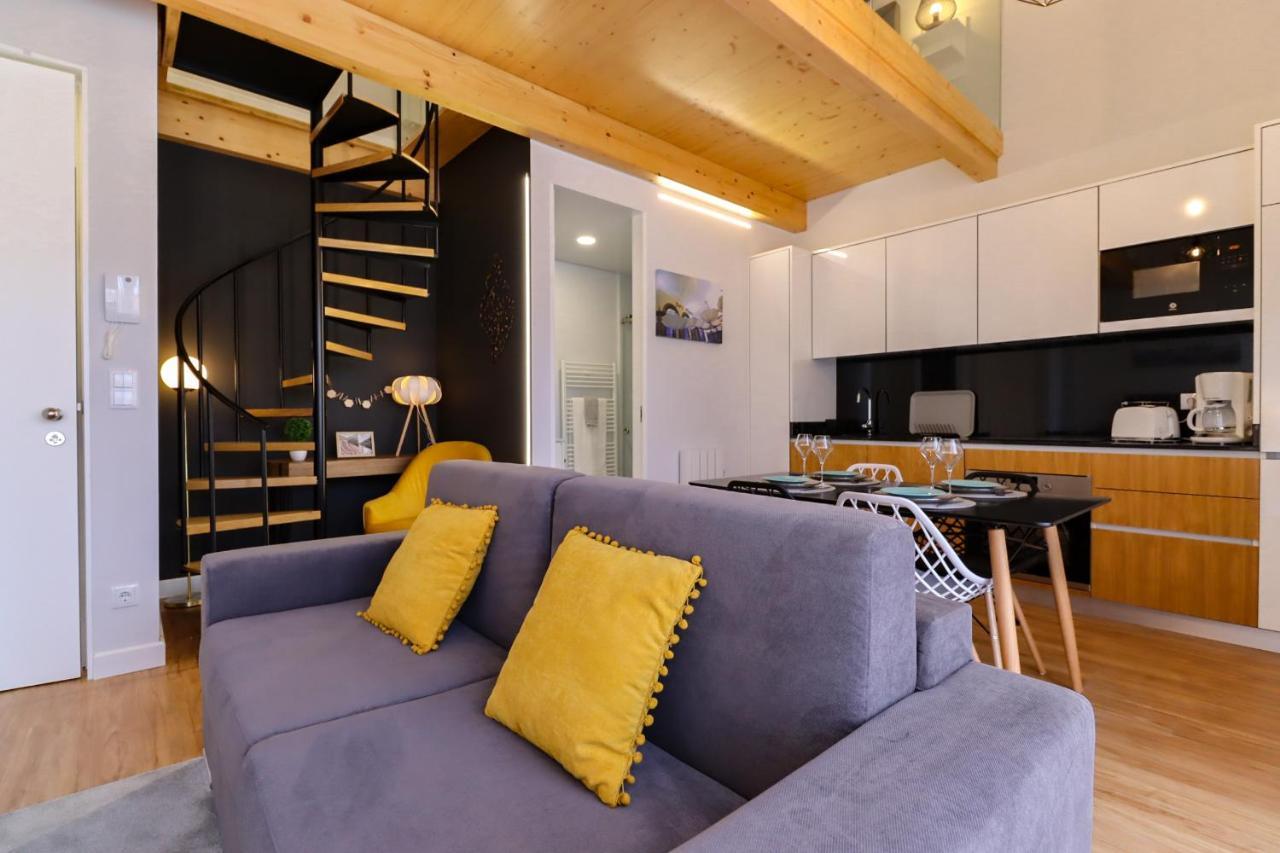 Coutinho Apartment - Modern Ap In The City Centre With Balcony 维亚纳堡 外观 照片