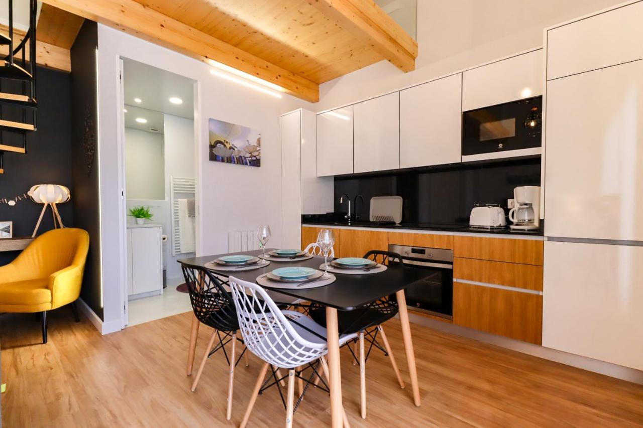 Coutinho Apartment - Modern Ap In The City Centre With Balcony 维亚纳堡 外观 照片