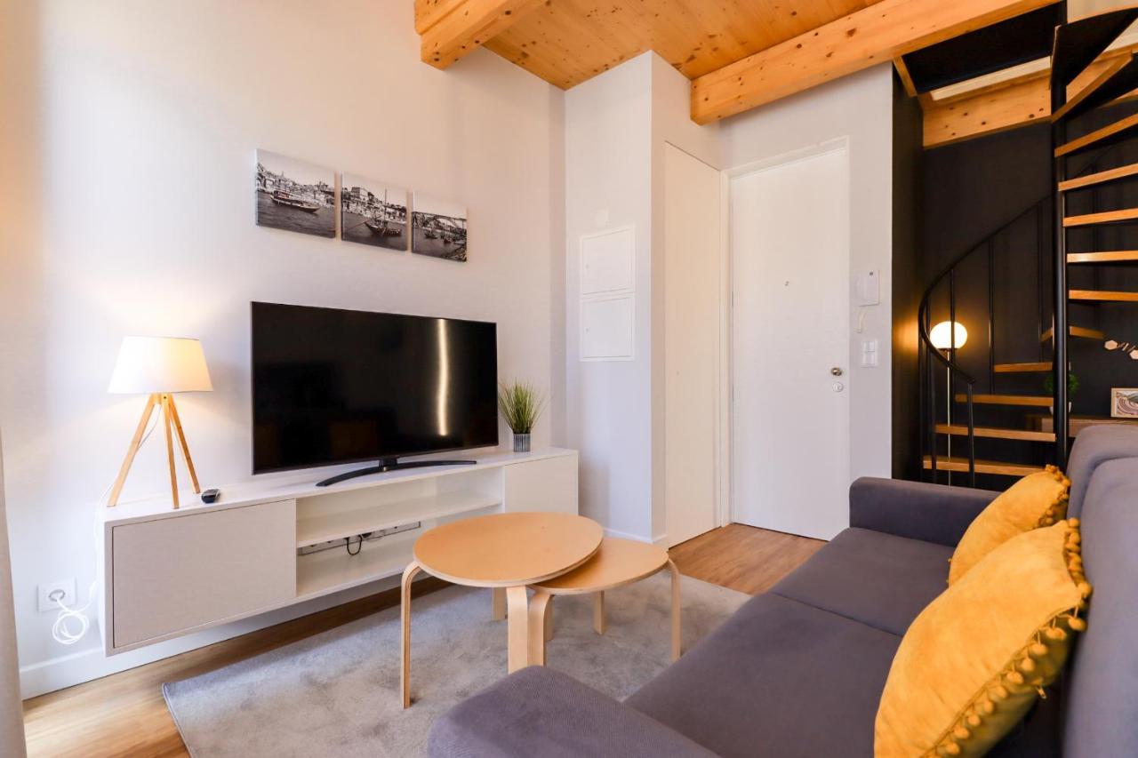 Coutinho Apartment - Modern Ap In The City Centre With Balcony 维亚纳堡 外观 照片